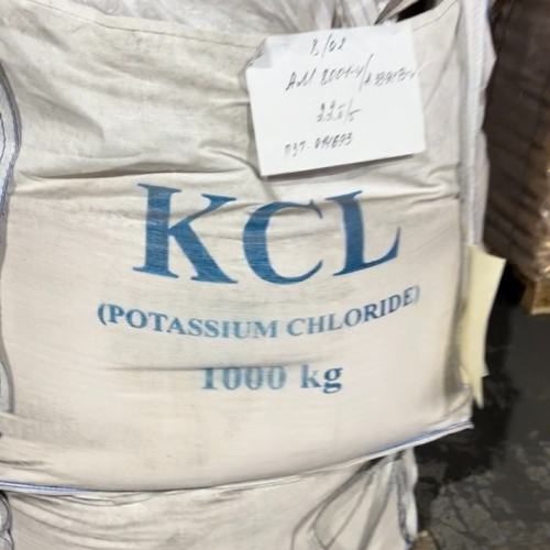Калий хлористый в биг-бегах весом 1000 кг. Общий вес 10 тонн.