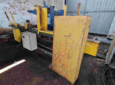 Станок фрезерный для резки древесины