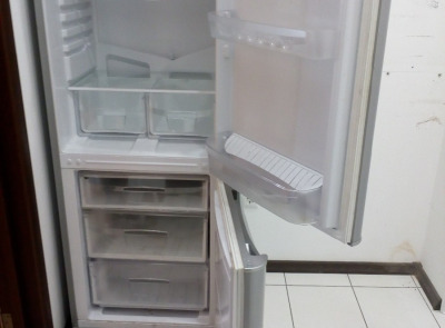 Холодильник 