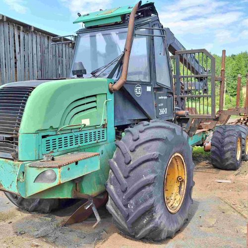 Форвардер Амкодор 2661-01