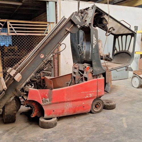 Электрический вилочный погрузчик 3т. (-90%)