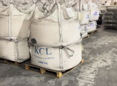 Калий хлористый в биг-бегах весом 1000 кг. Общий вес 15,944 тонн.