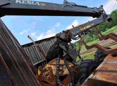 Форвардер Амкодор 2661-01