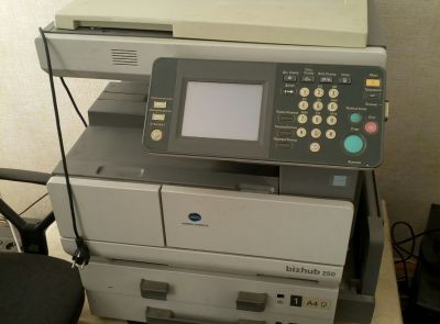 Копировальная машина Konica Minolta bizhub  250
