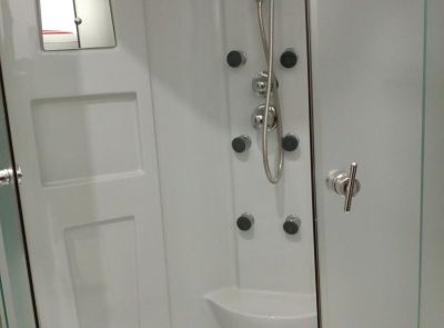 Душевая кабина 8600 (-80%)