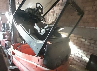 Электрический вилочный погрузчик 3т. (-90%)