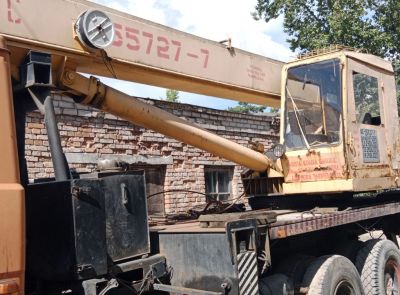 Грузовой специальный автокран КС-55727-7-22 на базе МАЗ 6303 A3, 2009 г.в.