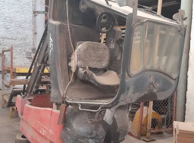 Электрический вилочный погрузчик 3т. (-90%)