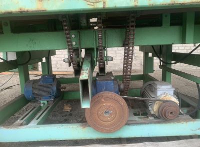 Торцовочный станок трехпильный (-20%)