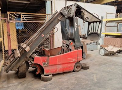 Электрический вилочный погрузчик 3т. (-90%)